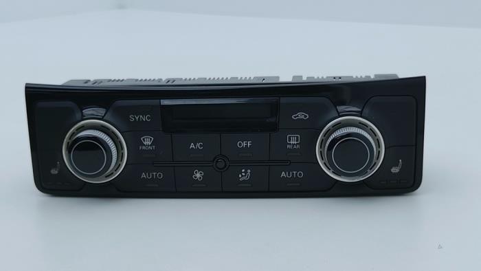 Usagé Commande chauffage Audi S8 (D4) 4.0 Plus V8 TFSI 32V Prix € 245,00 Prix TTC proposé par Automaterialen Ronald Morien B.V.