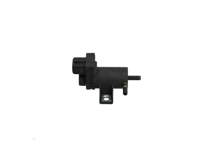 Begagnade Bränsletrycksregulator Renault Master III (MA/MB/MC/MD/MH/MF/MG/MH) 2.3 dCi 135 16V FWD Pris € 20,00 Inklusive moms erbjuds av Automaterialen Ronald Morien B.V.