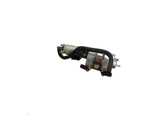 Gebrauchte Benzinpumpe Mercedes CL (215) 5.8 CL-600 V12 36V Preis € 85,00 Margenregelung angeboten von Automaterialen Ronald Morien B.V.
