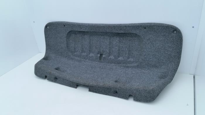 Begagnade Baklucka, lister BMW M3 (E46/2C) 3.2 24V Pris € 49,00 Marginaltabell erbjuds av Automaterialen Ronald Morien B.V.