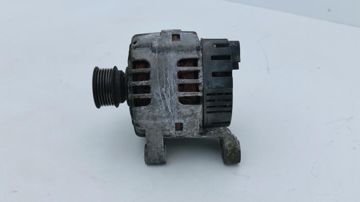 Begagnade Dynamo BMW M3 (E46/2C) 3.2 24V Pris € 95,00 Marginaltabell erbjuds av Automaterialen Ronald Morien B.V.