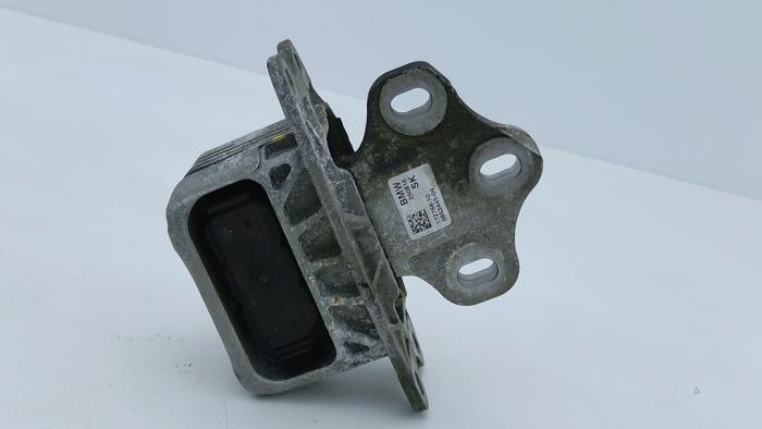 Usagé Support boîte de vitesses Mini Mini (F55) 1.5 12V Cooper Prix € 48,99 Prix TTC proposé par Automaterialen Ronald Morien B.V.