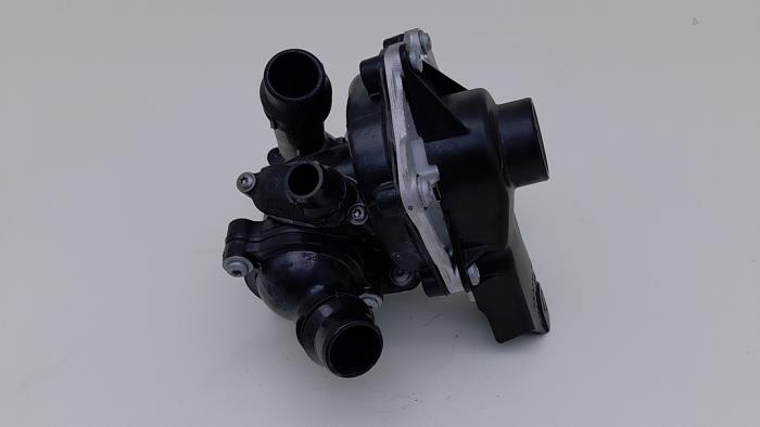 Begagnade Vattenpump Volkswagen Beetle (16AB) 2.0 TSI 16V Pris € 163,35 Inklusive moms erbjuds av Automaterialen Ronald Morien B.V.