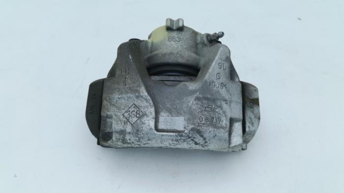 Gebrauchte Bremszange links vorne Renault Clio V (RJAB) 1.6 E-Tech 145 16V Preis € 39,00 Margenregelung angeboten von Automaterialen Ronald Morien B.V.