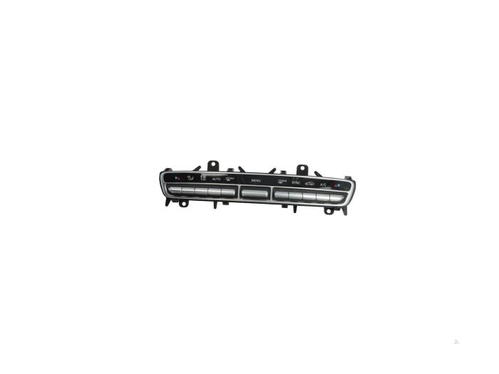 Usagé Commande chauffage Mercedes C (W205) C-160 1.6 16V Prix € 49,00 Règlement à la marge proposé par Automaterialen Ronald Morien B.V.