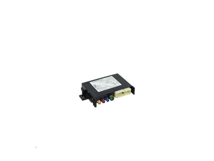 Usados Módulo Bluetooth Mercedes C (W205) C-160 1.6 16V Precio € 49,00 Norma de margen ofrecido por Automaterialen Ronald Morien B.V.
