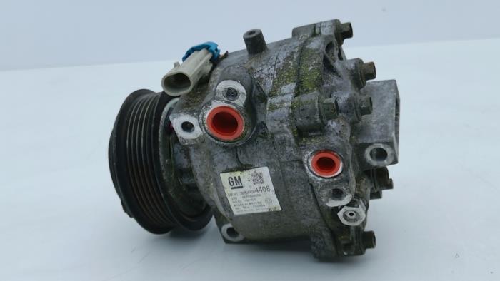 Usagé Pompe clim Opel Mokka/Mokka X X 1.4 Turbo 16V 4x2 Prix € 125,00 Règlement à la marge proposé par Automaterialen Ronald Morien B.V.