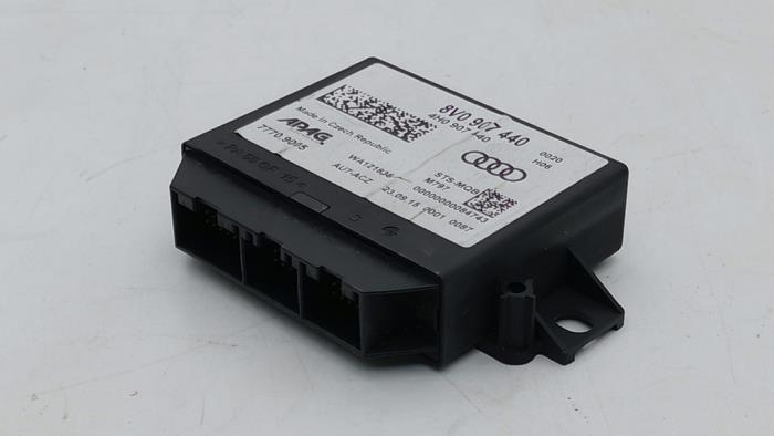 Usagé Ordinateur divers Audi RS 3 Sportback (8VA/8VF) 2.5 TFSI 20V Quattro Performance Prix € 95,00 Règlement à la marge proposé par Automaterialen Ronald Morien B.V.