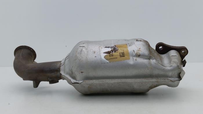 Katalysator van een Opel Corsa F (UB/UH/UP) 1.2 12V 75 2020