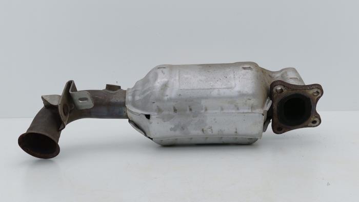Gebrauchte Katalysator Opel Corsa F (UB/UH/UP) 1.2 12V 75 Preis € 349,00 Margenregelung angeboten von Automaterialen Ronald Morien B.V.