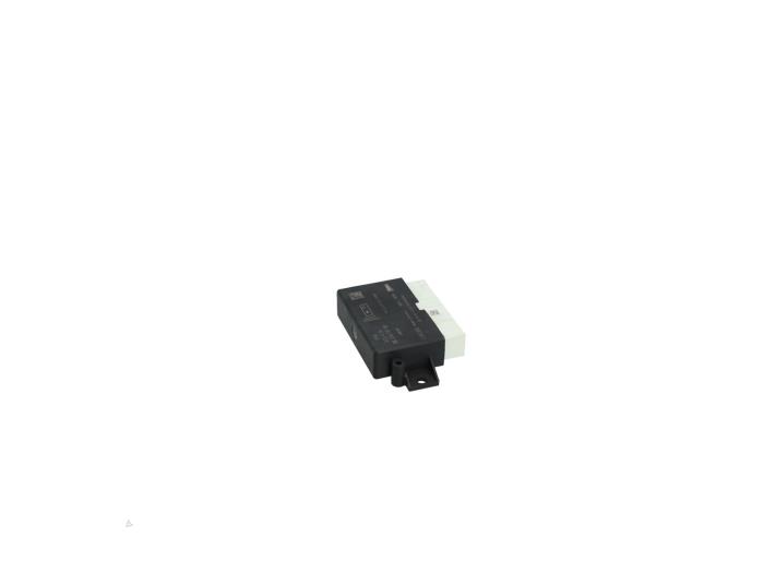 Usados Módulo PDC Opel Corsa F (UB/UH/UP) 1.2 12V 75 Precio € 49,00 Norma de margen ofrecido por Automaterialen Ronald Morien B.V.