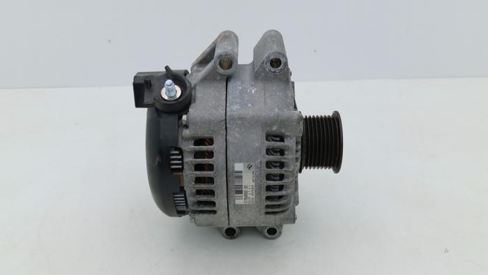 Usagé Dynamo BMW M4 (F82) M4 3.0 24V TwinPower Turbo Prix € 75,00 Règlement à la marge proposé par Automaterialen Ronald Morien B.V.