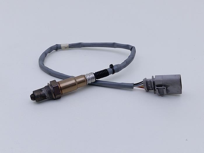 Lambda probe from a Volkswagen Passat Variant (3G5) 2.0 TDI 16V 190 4Motion 2015