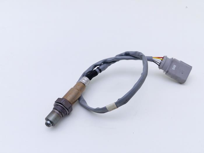 Lambda probe from a Volkswagen Passat Variant (3G5) 2.0 TDI 16V 190 4Motion 2017