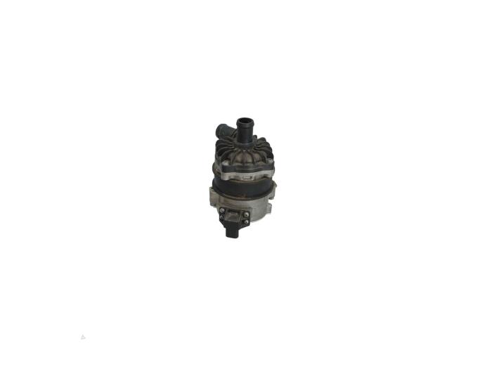 Begagnade Extra vattenpump Audi A7 Sportback (4KA) 2.0 16V 50 TFSI E Quattro Pris € 114,95 Inklusive moms erbjuds av Automaterialen Ronald Morien B.V.