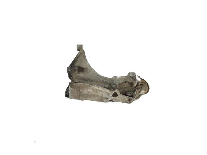 Used Engine mount Volkswagen Corrado 2.0 16V Price € 35,00 Margin scheme offered by Automaterialen Ronald Morien B.V.