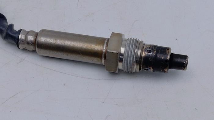 Lambda probe from a Audi A5 (8T3) 2.0 TDI 16V 2015