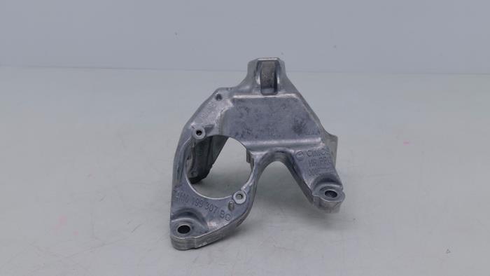 Usagé Support moteur Audi RS 5 Sportback (F5A/F5F) 2.9 V6 TFSI 24V Prix € 40,00 Prix TTC proposé par Automaterialen Ronald Morien B.V.