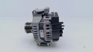 Dynamo från en Audi A4 Quattro (B9) 2.0 TFSI 16V 2016