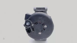 Dynamo från en Audi A4 Quattro (B9) 2.0 TFSI 16V 2016