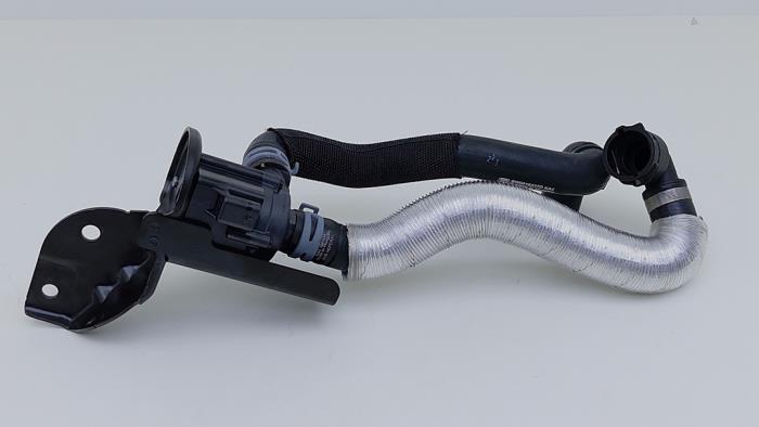 Begagnade Extra vattenpump Audi RS 4 Avant (B9) 2.9 V6 TFSI 24V Pris € 75,00 Inklusive moms erbjuds av Automaterialen Ronald Morien B.V.