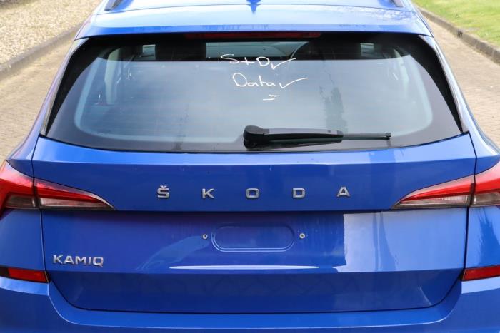 Używane Tylna klapa Skoda Kamiq 1.0 TSI 12V Cena € 695,00 Procedura marży oferowane przez Automaterialen Ronald Morien B.V.