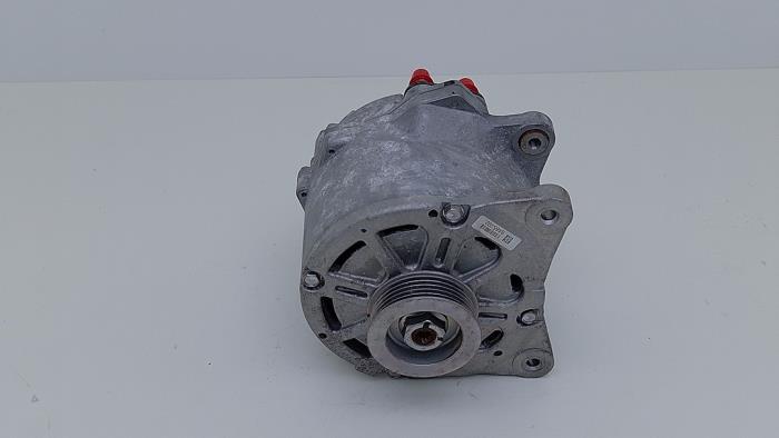 Gebrauchte Dynamo Audi RS7 Sportback (4GA/4GF) 4.0 V8 TFSI Performance 32V Preis € 195,00 Mit Mehrwertsteuer angeboten von Automaterialen Ronald Morien B.V.