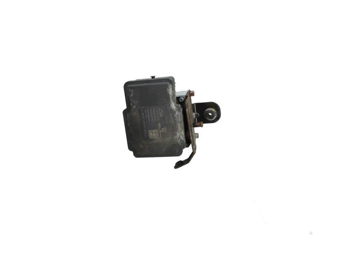 Usagé Pompe ABS Opel Combo 1.6 CDTI 16V Prix € 95,00 Prix TTC proposé par Automaterialen Ronald Morien B.V.