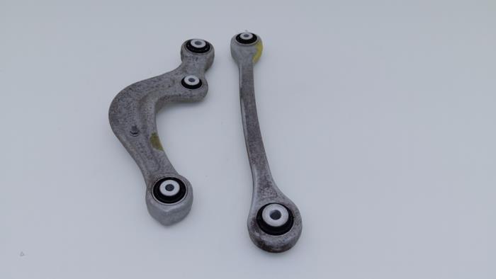Gebrauchte Querlenker Set Audi e-tron (GEN) 55 quattro Preis € 49,00 Margenregelung angeboten von Automaterialen Ronald Morien B.V.