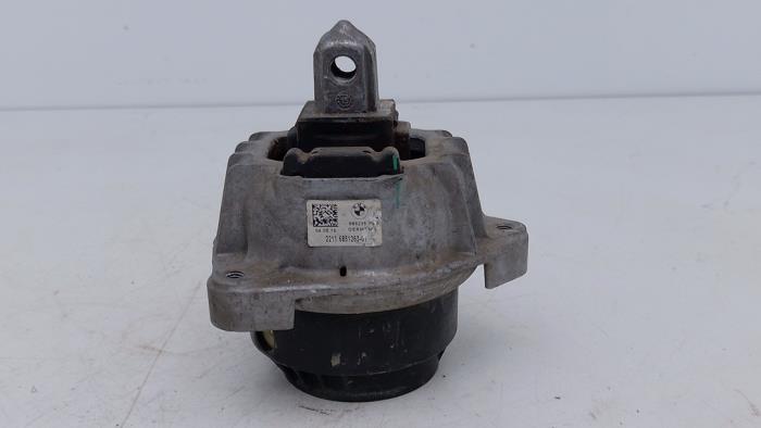 Used Engine mount BMW M5 (F10) 4.4 V8 32V TwinPower Turbo Price € 35,00 Margin scheme offered by Automaterialen Ronald Morien B.V.