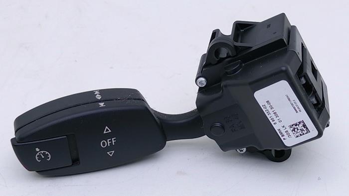 Używane Obsluga tempomatu BMW M6 (E64) 5.0 V10 40V Cena € 25,00 Procedura marży oferowane przez Automaterialen Ronald Morien B.V.
