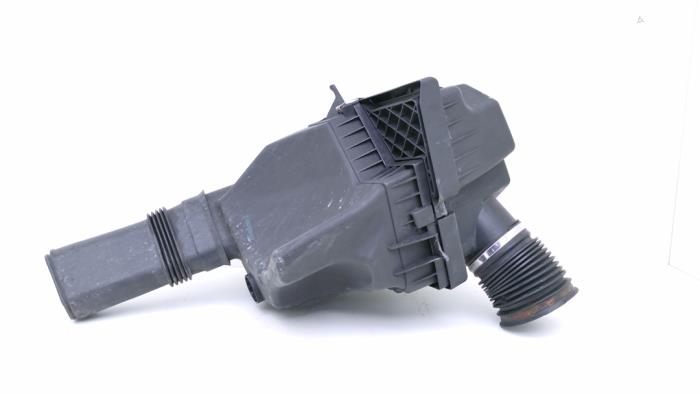 Begagnade Luftfilter BMW M6 (E64) 5.0 V10 40V Pris € 49,00 Marginaltabell erbjuds av Automaterialen Ronald Morien B.V.