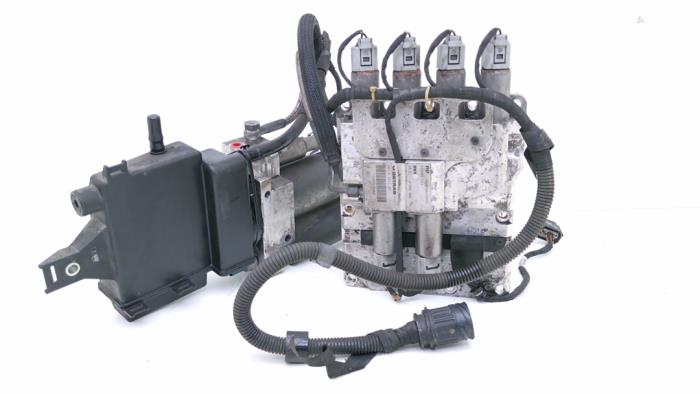 Usagé Robot commutation BMW M6 (E64) 5.0 V10 40V Prix € 1.995,00 Règlement à la marge proposé par Automaterialen Ronald Morien B.V.
