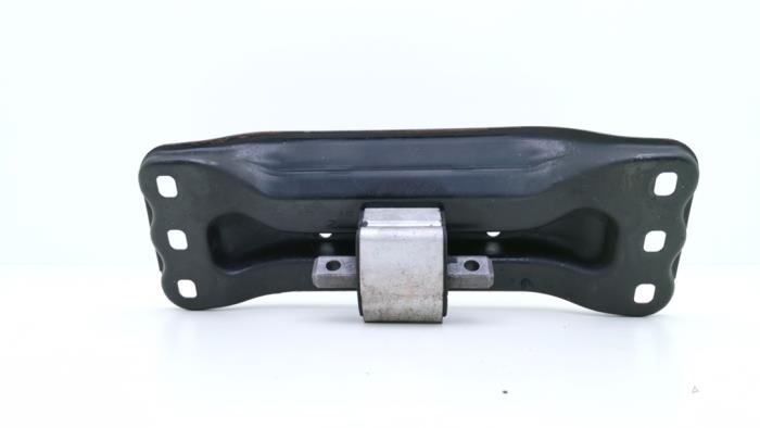 Usagé Support moteur Mercedes C-Klasse AMG (W204) 6.2 C-63 AMG V8 32V Prix € 49,00 Règlement à la marge proposé par Automaterialen Ronald Morien B.V.