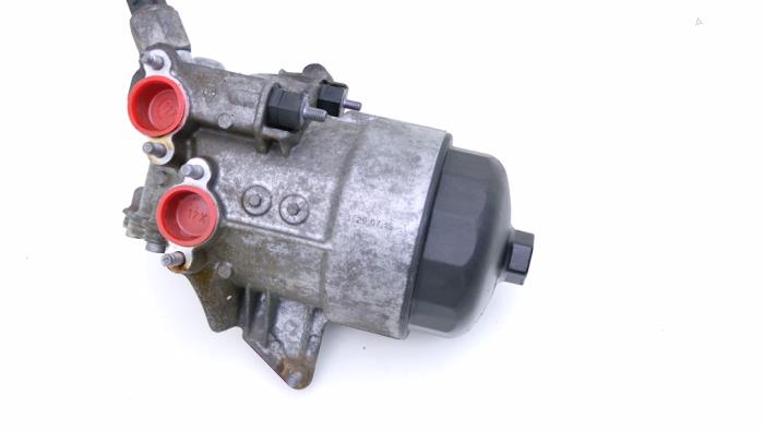 Gebrauchte Ölfiltergehäuse BMW M6 (E64) 5.0 V10 40V Preis € 145,00 Margenregelung angeboten von Automaterialen Ronald Morien B.V.