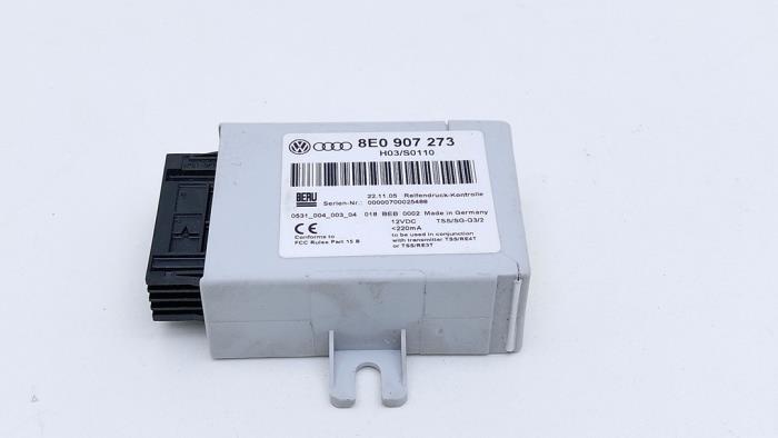 Begagnade Däcktrycksmodul Audi RS 4 (B7) RS4 4.2 V8 40V Pris € 49,00 Marginaltabell erbjuds av Automaterialen Ronald Morien B.V.
