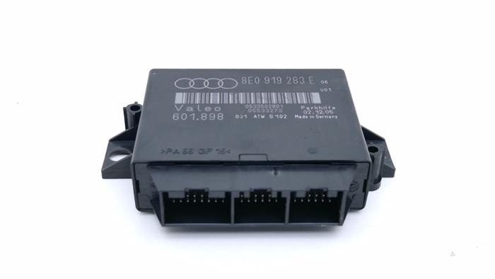 Usados Módulo PDC Audi RS 4 (B7) RS4 4.2 V8 40V Precio € 75,00 Norma de margen ofrecido por Automaterialen Ronald Morien B.V.
