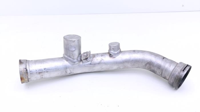 Gebrauchte Intercooler Rohr Mercedes CLS (C218) 350 CDI BlueEfficiency 3.0 V6 24V Preis € 35,00 Margenregelung angeboten von Automaterialen Ronald Morien B.V.