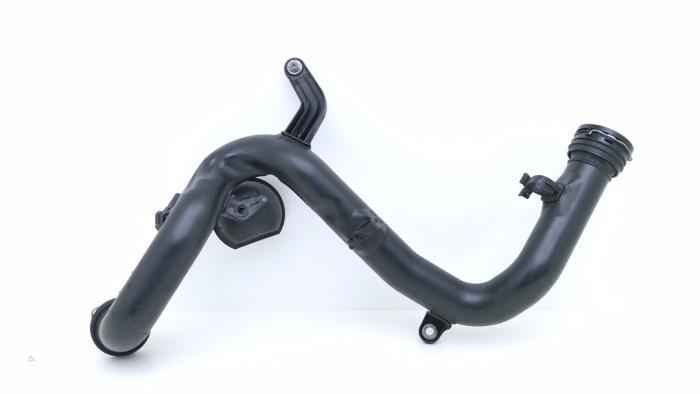 Gebrauchte Intercooler Rohr Volkswagen Passat Variant (3C5) 1.9 TDI Preis € 25,00 Margenregelung angeboten von Automaterialen Ronald Morien B.V.