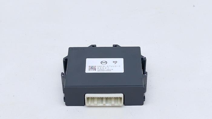 Usados Sensor PDC Mazda 6 SportBreak (GJ/GH/GL) 2.2 SkyActiv-D 150 16V Precio € 49,00 Norma de margen ofrecido por Automaterialen Ronald Morien B.V.