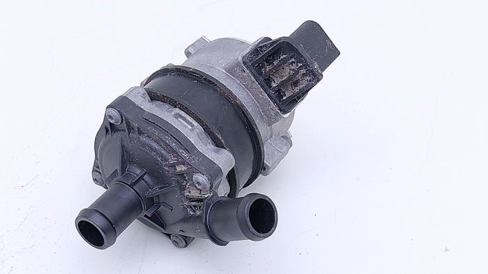 Begagnade Extra vattenpump Audi e-tron Sportback (GEA) 50 Pris € 95,00 Marginaltabell erbjuds av Automaterialen Ronald Morien B.V.