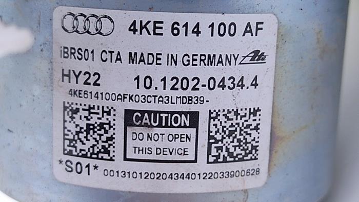 ABS Pumpe van een Audi e-tron Sportback (GEA) 50 2020