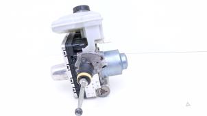 ABS Pumpe van een Audi e-tron Sportback (GEA) 50 2020