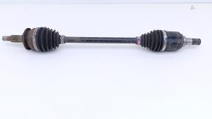 Usagé Arbre de transmission avant gauche Suzuki Swift (ZC/ZD) 1.2 Dual Jet 16V Prix € 175,00 Règlement à la marge proposé par Automaterialen Ronald Morien B.V.