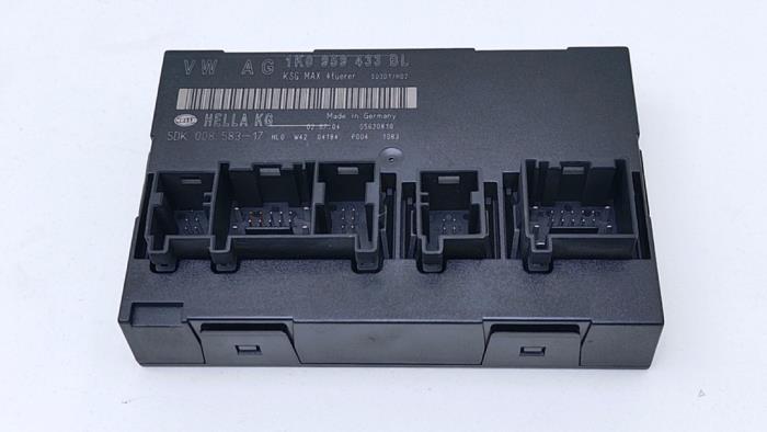 Used Body control computer Volkswagen Golf V (1K1) 1.9 TDI Price € 19,00 Margin scheme offered by Automaterialen Ronald Morien B.V.