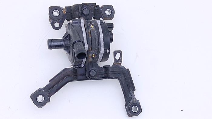 Begagnade Extra vattenpump Kia Niro I (DE) E-Niro 64 kWh Pris € 54,99 Inklusive moms erbjuds av Automaterialen Ronald Morien B.V.