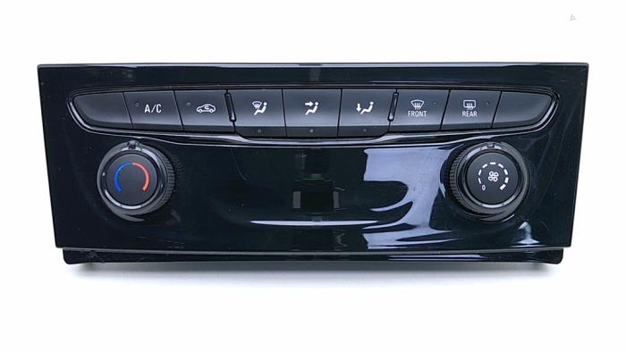 Usagé Commande chauffage Opel Astra K 1.6 SIDI Eco Turbo 16V Prix € 22,99 Prix TTC proposé par Automaterialen Ronald Morien B.V.