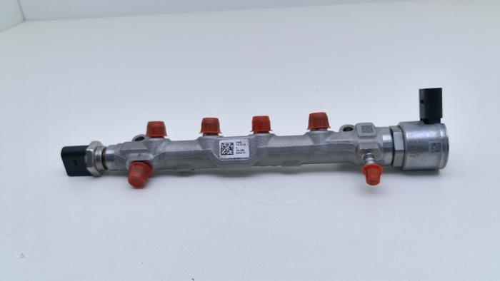 Gebrauchte Kraftstoffverteiler Volkswagen Golf VIII (CD1) 2.0 TDI BlueMotion 16V Preis € 272,25 Mit Mehrwertsteuer angeboten von Automaterialen Ronald Morien B.V.