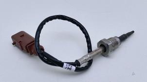 Auspuff Temperatursensor van een Volkswagen Crafter (SY) 2.0 TDI FWD 2024