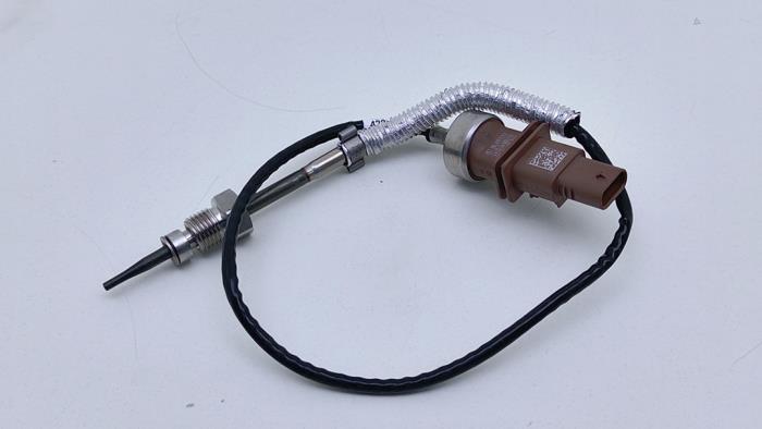 Gebrauchte Auspuff Temperatursensor Volkswagen Tiguan (CT1) 2.0 TDI 4Motion Preis € 54,99 Mit Mehrwertsteuer angeboten von Automaterialen Ronald Morien B.V.